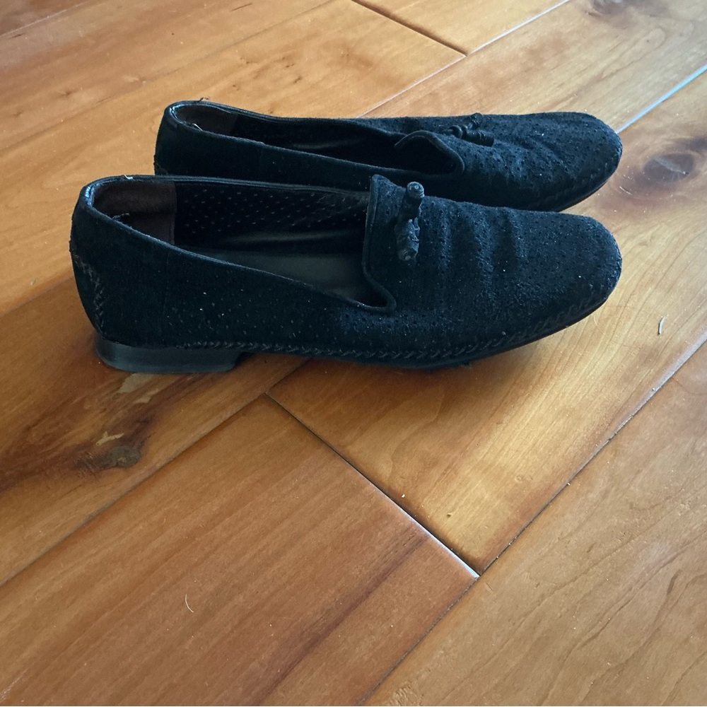 Stuart Weitzman Black Suede shoes size 7